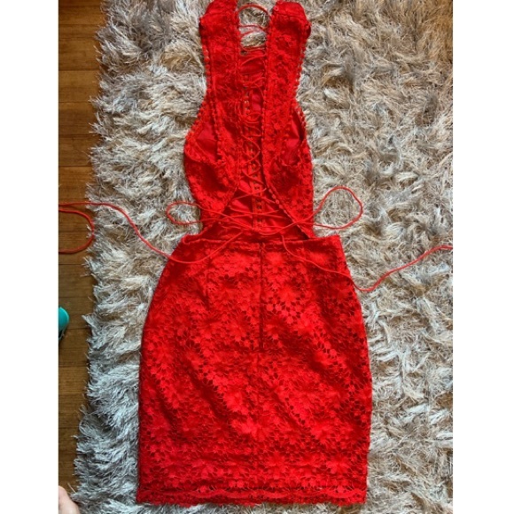 Hello Molly Dress - Picture 3 of 7